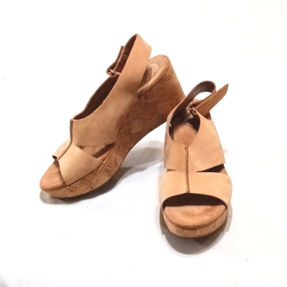 Clarks Artisan Casilyn Lizzie Nubuck Platform Wedge Sling Back Open Toe … - Picture 9 of 9